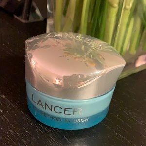Lancer (The Method: Nourish) luxury facial lotion
